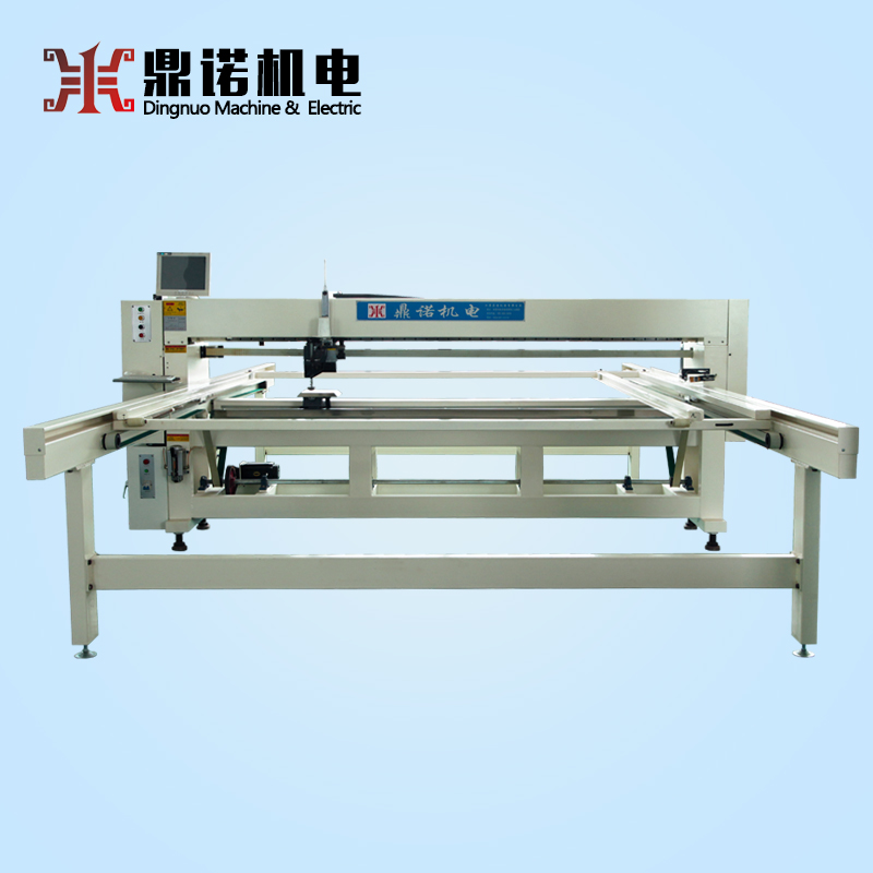 電腦絎縫機 電腦絎縫機